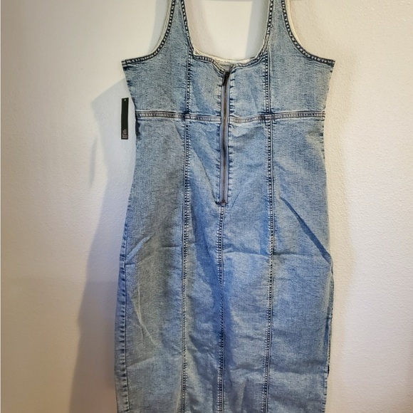 Wild fable Stylish Light Blue Denim Dress - Picture 5 of 5